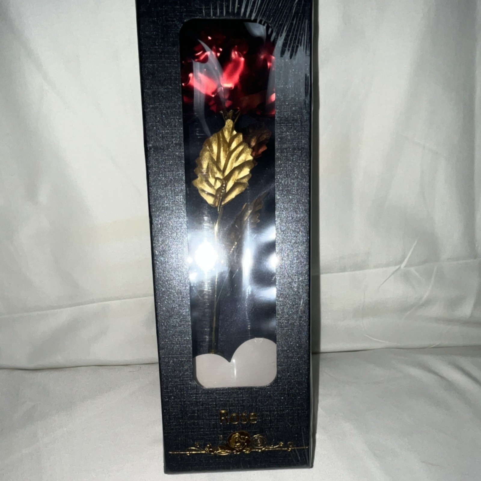 Artificial Red Rose Metal Flower Stem with Gold Leaves in Display Box