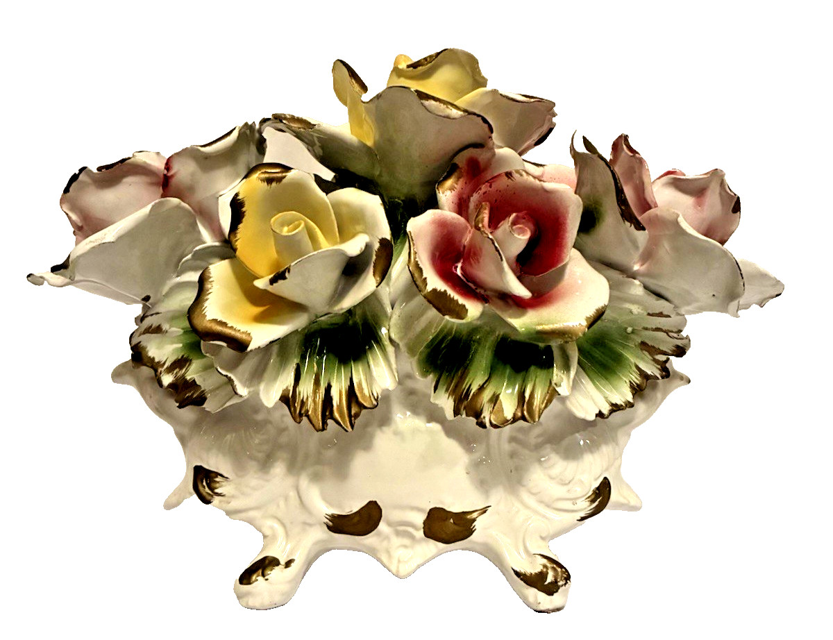 Vintage Capodimonte Italian Porcelain Pink and Yellow Seven Rose Centerpiece
