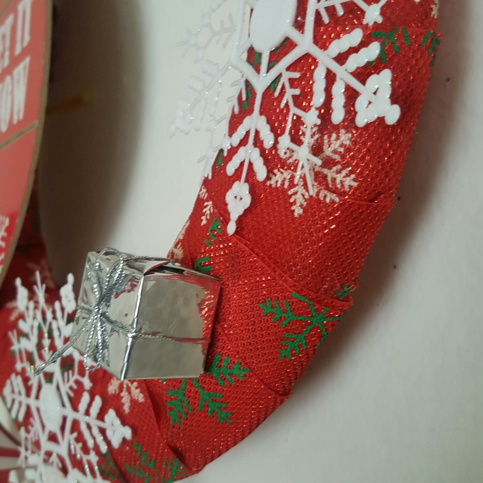 Gorgeous Snowman christmas Wreath Wall door home hanger Decor. “Unique design “