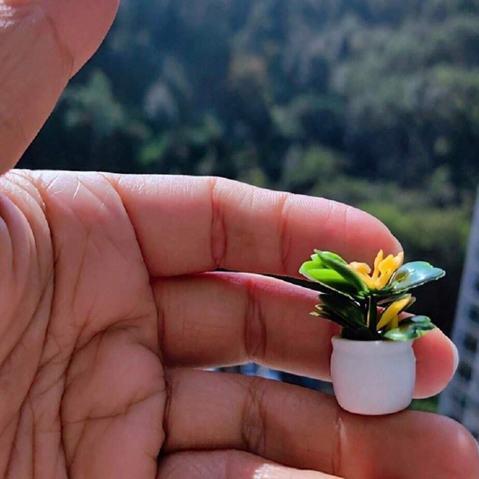 4pcs Mini Potted Plants Statue Tiny Artificial Plant Bonsai for Miniature Garden