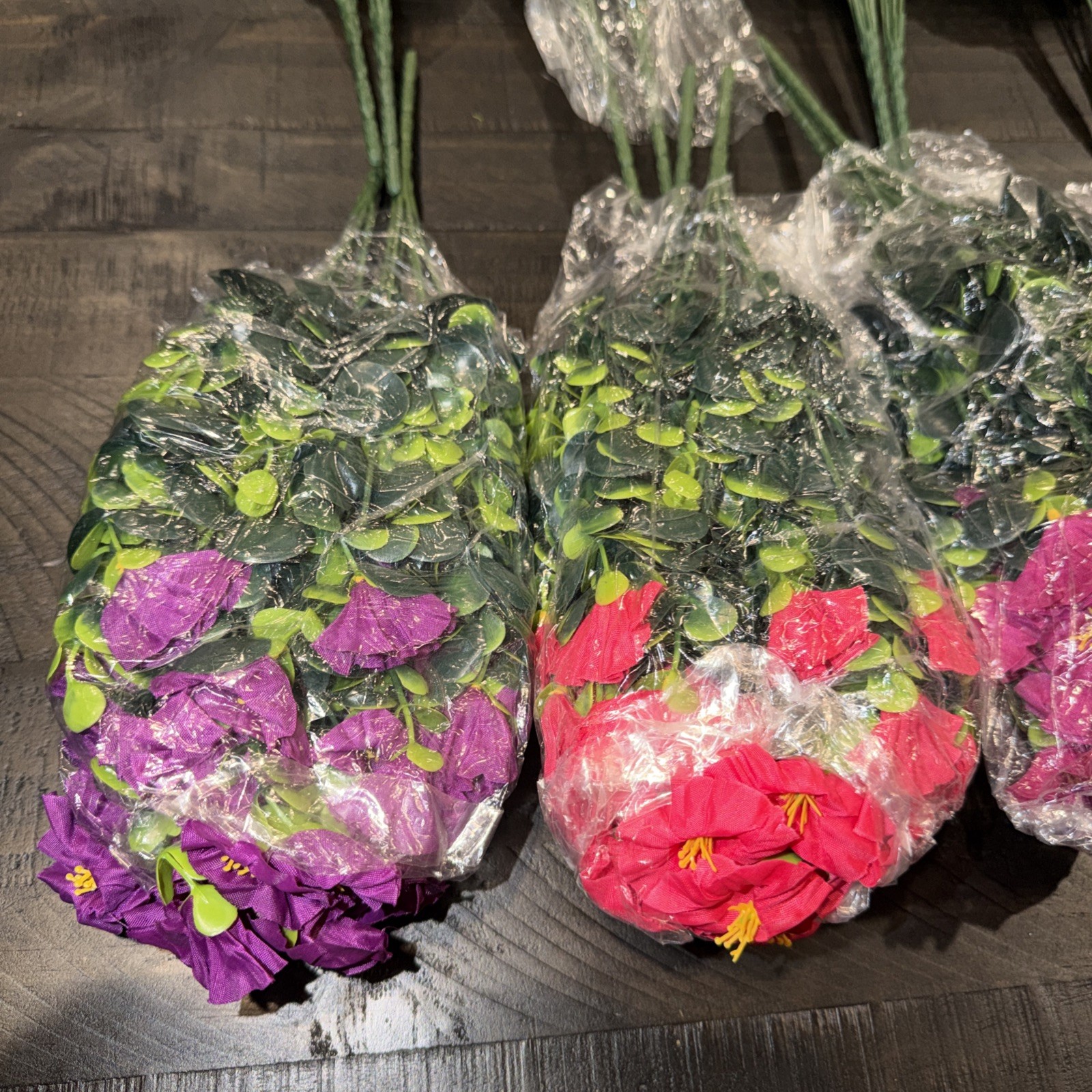 Nigirior Artificial Faux Flowers for Outdoors Fake Plants 16 Bundles Greenery