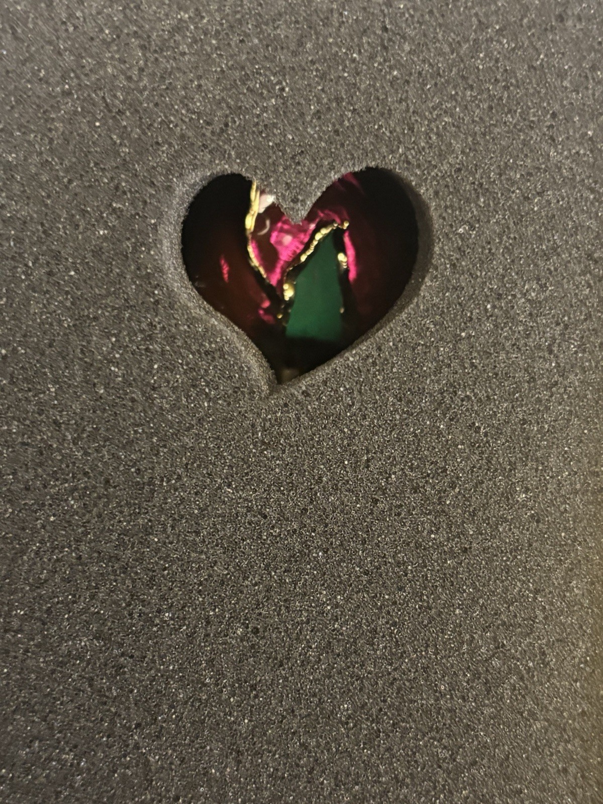 Eternal Love – Real Rose Dipped in 24K Gold ~ Fuchsia