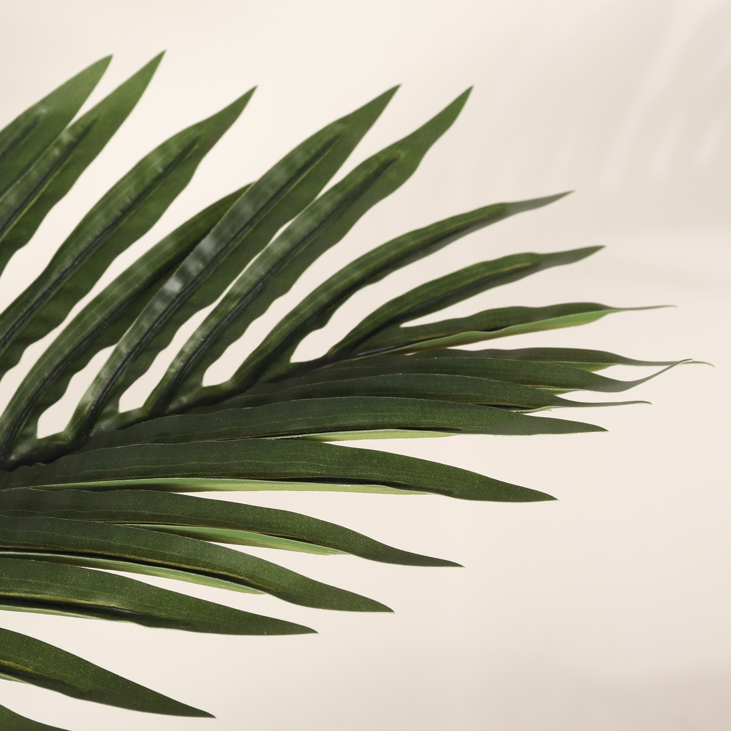 5/6FT Artificial Golden Cane Palm Tree PE Leaves and Flexible Branches Home Tree
