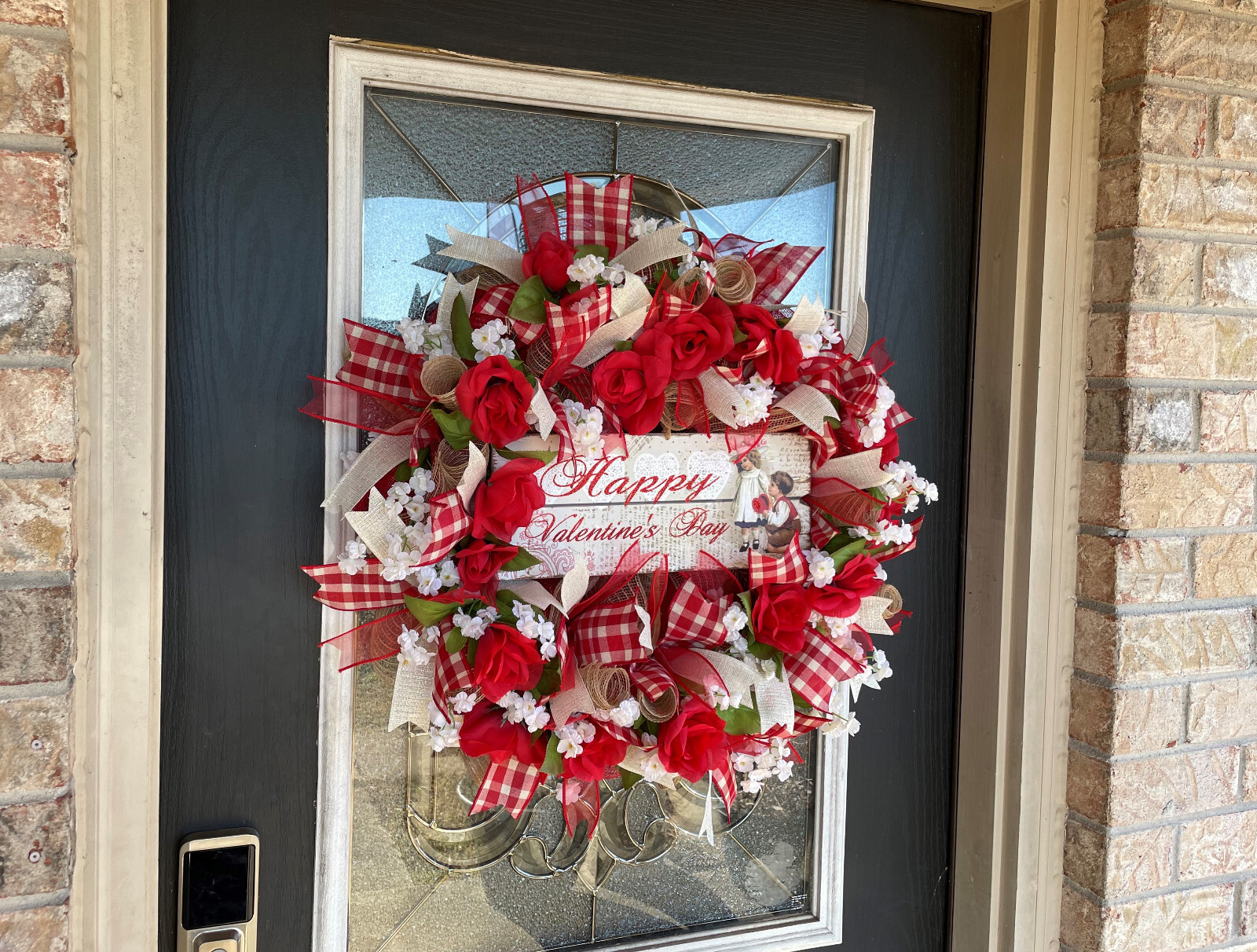 Romantic Vintage Style Happy Valentine’s Day Mesh Wreath Home Decor Decoration