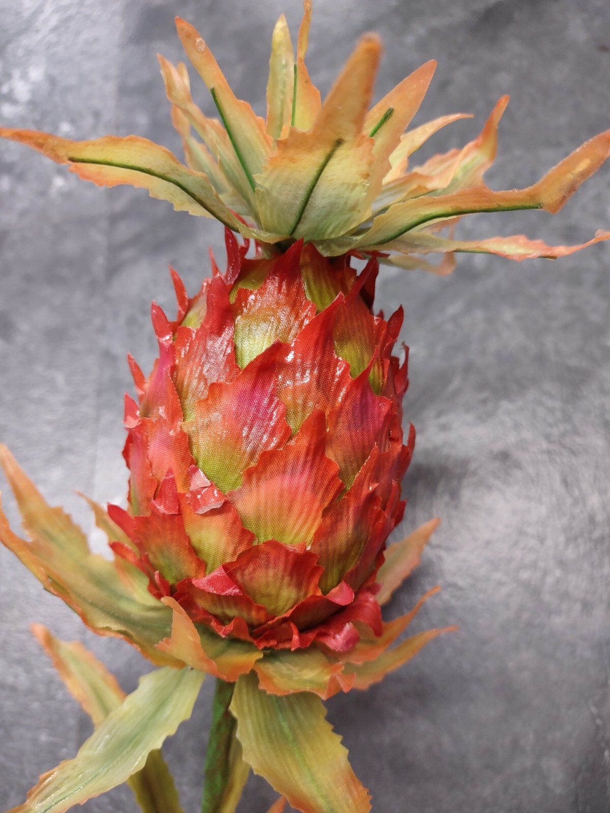 Decorative Pineapple flower silk floral