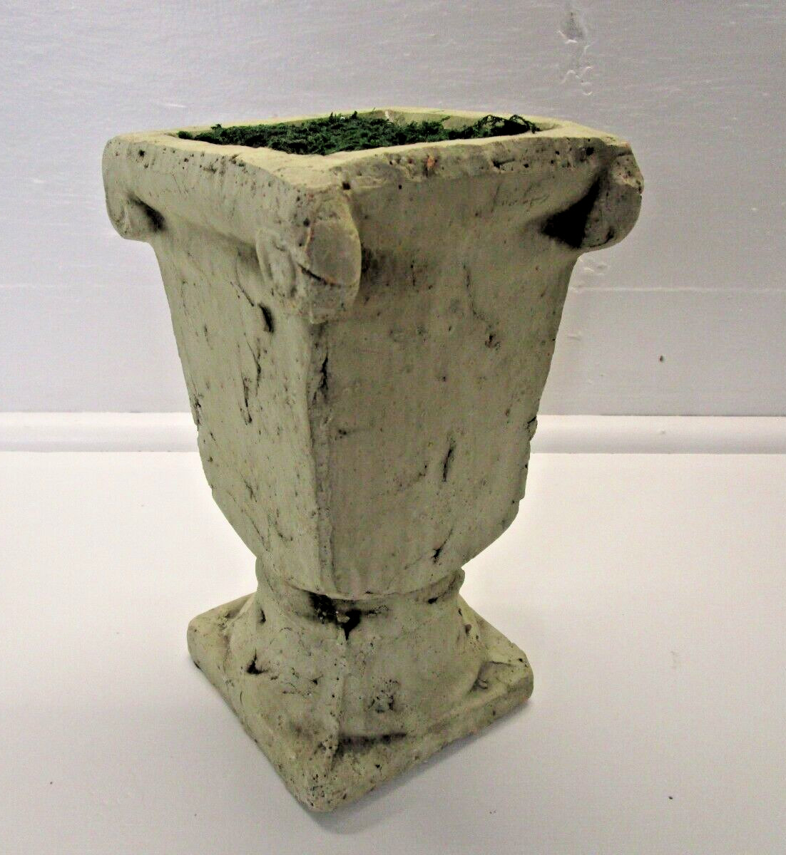 Amphora Vase Ceramic For Dry Flower Arrangements With Dry Sponge and Moss 8.5″