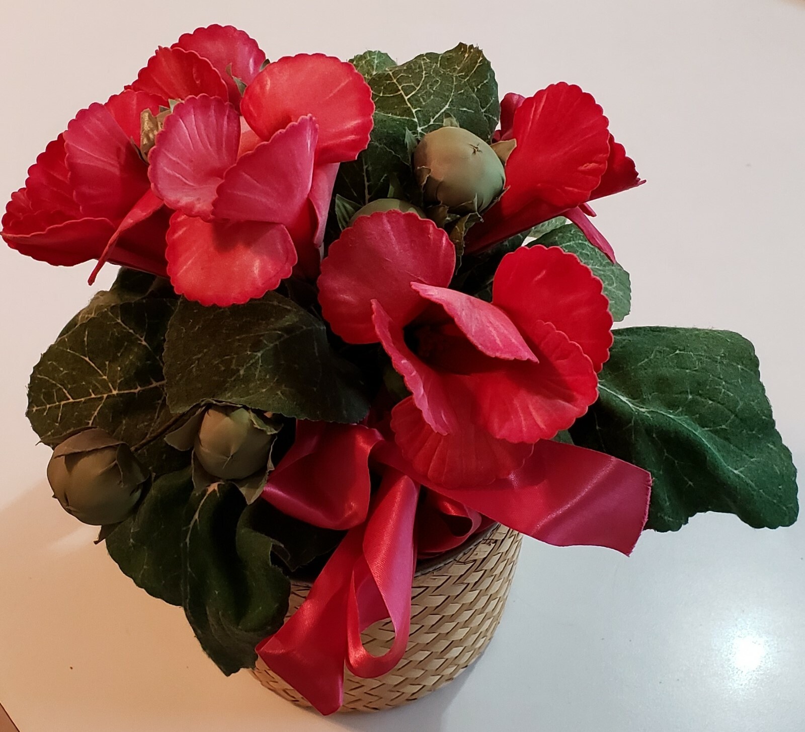 Artificial House Plant in Woven Basket Pink Flower Blooms Floral Decor Unusual
