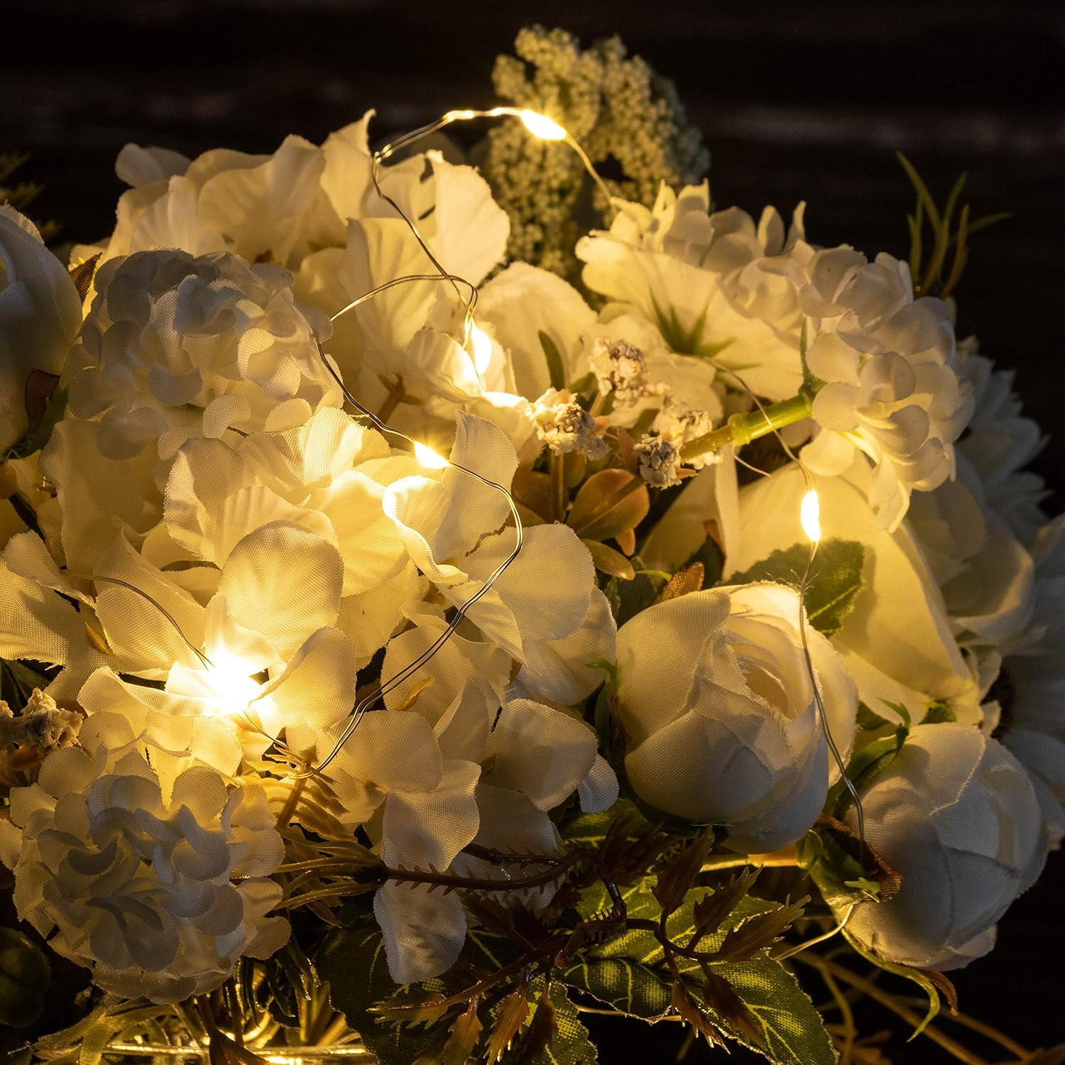 Aitificial LED White Rose Flowers with Glass Vase, Flower Arrangement for Table