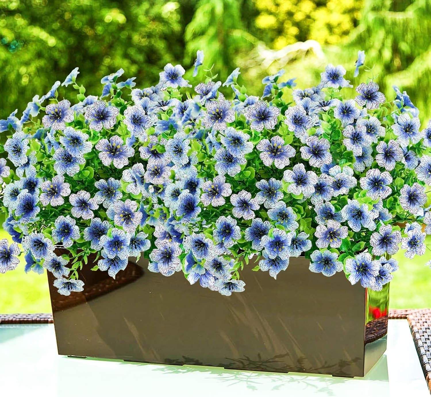 Vibrant Blue 14in Artificial Daisy Bundles – Indoor & Outdoor Decor Solution