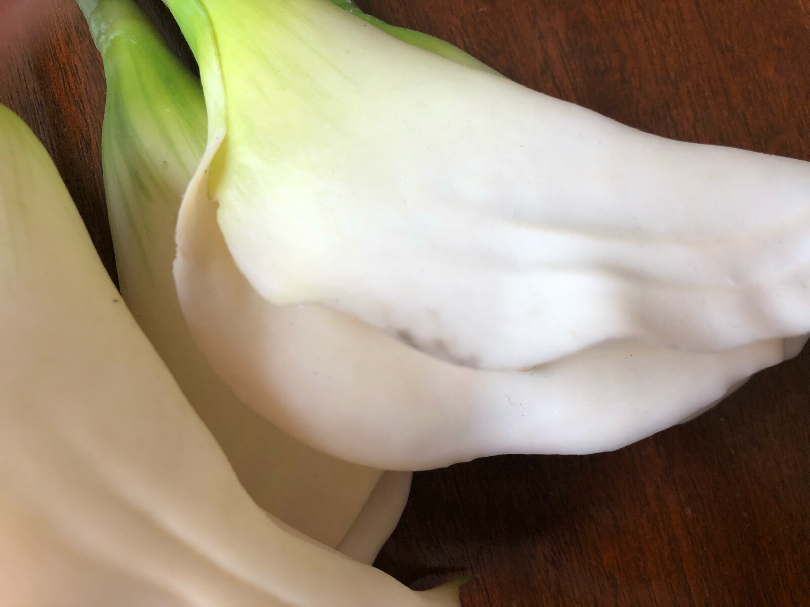 CALLA LILY Bunch of 8-TALL 29-inch Premium Quality Artificial-Creamy Ivory White
