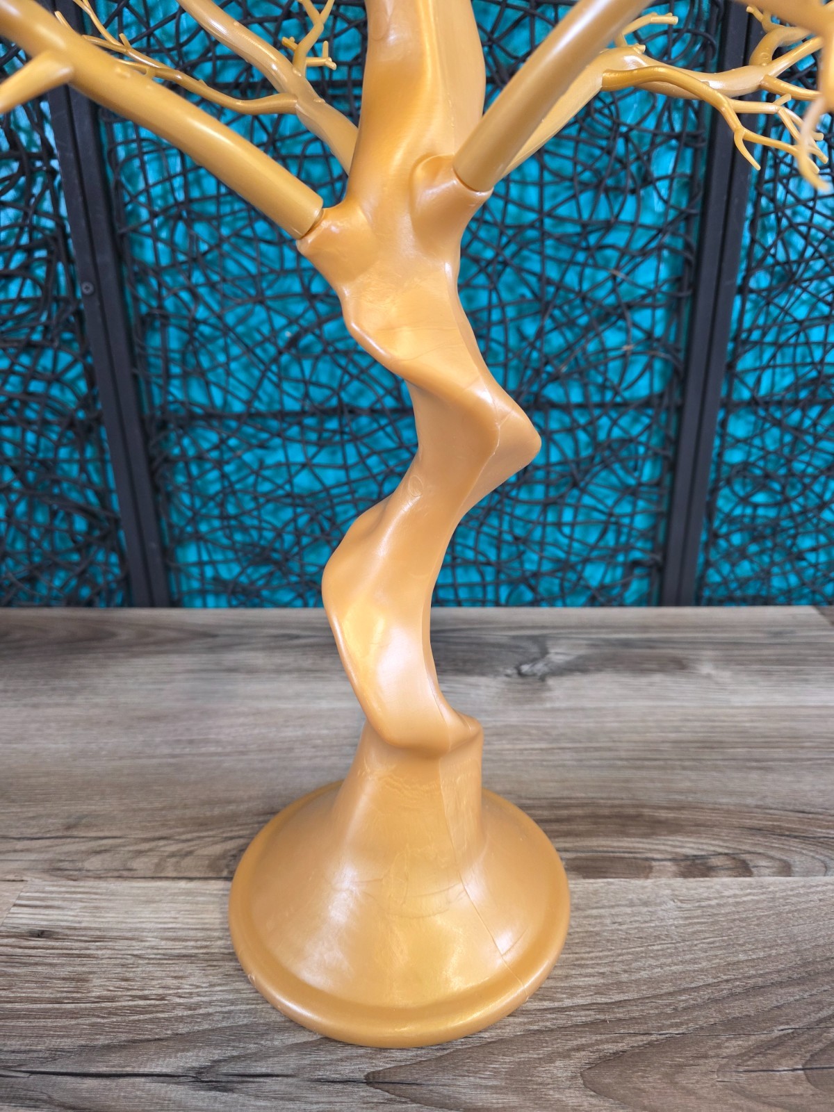 Tree Table Decoration Centerpiece 30″ Gold Plastic Holiday Party Wedding Display