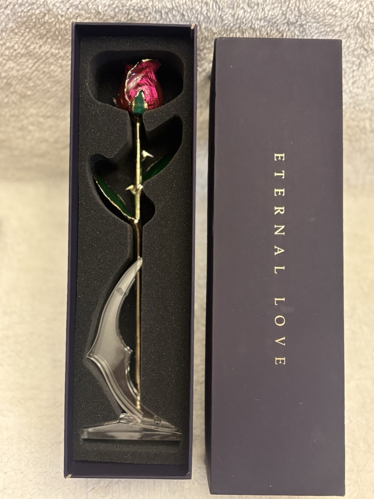 Eternal Love – Real Rose Dipped in 24K Gold ~ Fuchsia