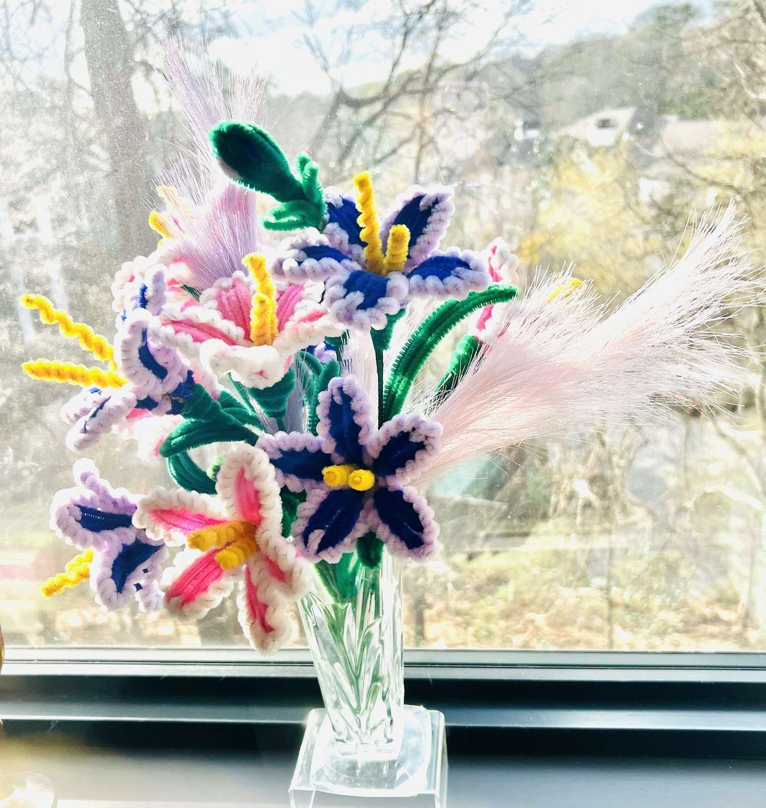 Original Handmade 6 pcs Pipe Cleaners Flowers Branches In The Vase .