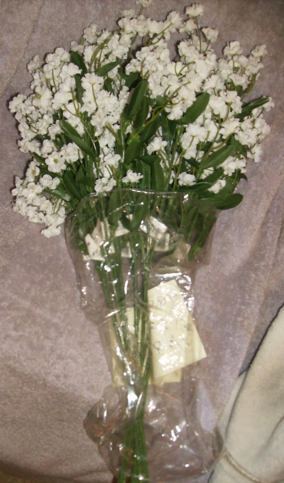1 DOZEN WHITE BABYS BREATH SPRAYS DARCE WASHABLE SILK 12 PC NEW IN PACKAGE