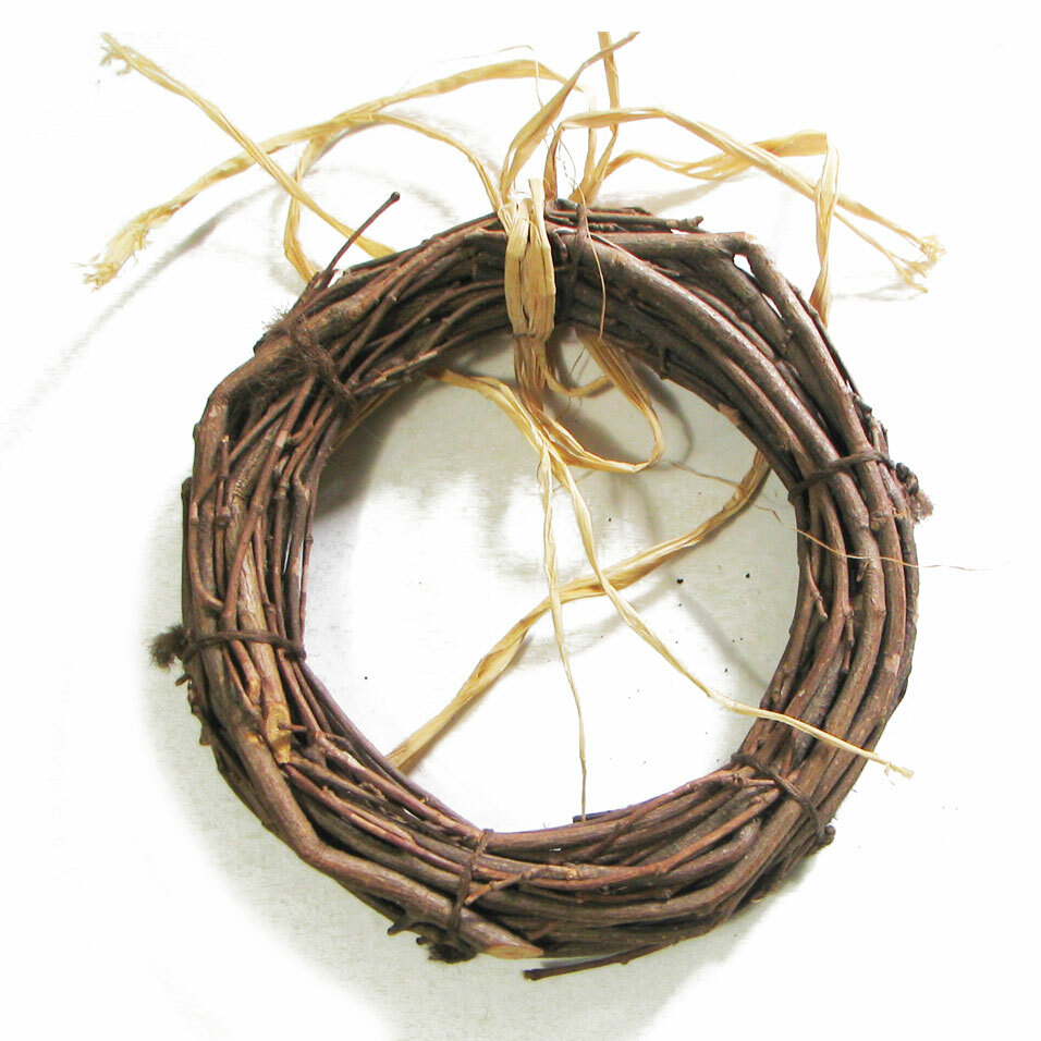 6″ Bentwood Wreath with Raffia Tie, Country Charm as Is or Decorate w/Trim, Mint