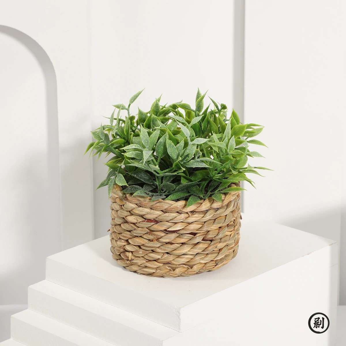 FLOWER 11CM Artificial Eucalyptus Grass Potted Plant– Mini Faux Green Desk Decor