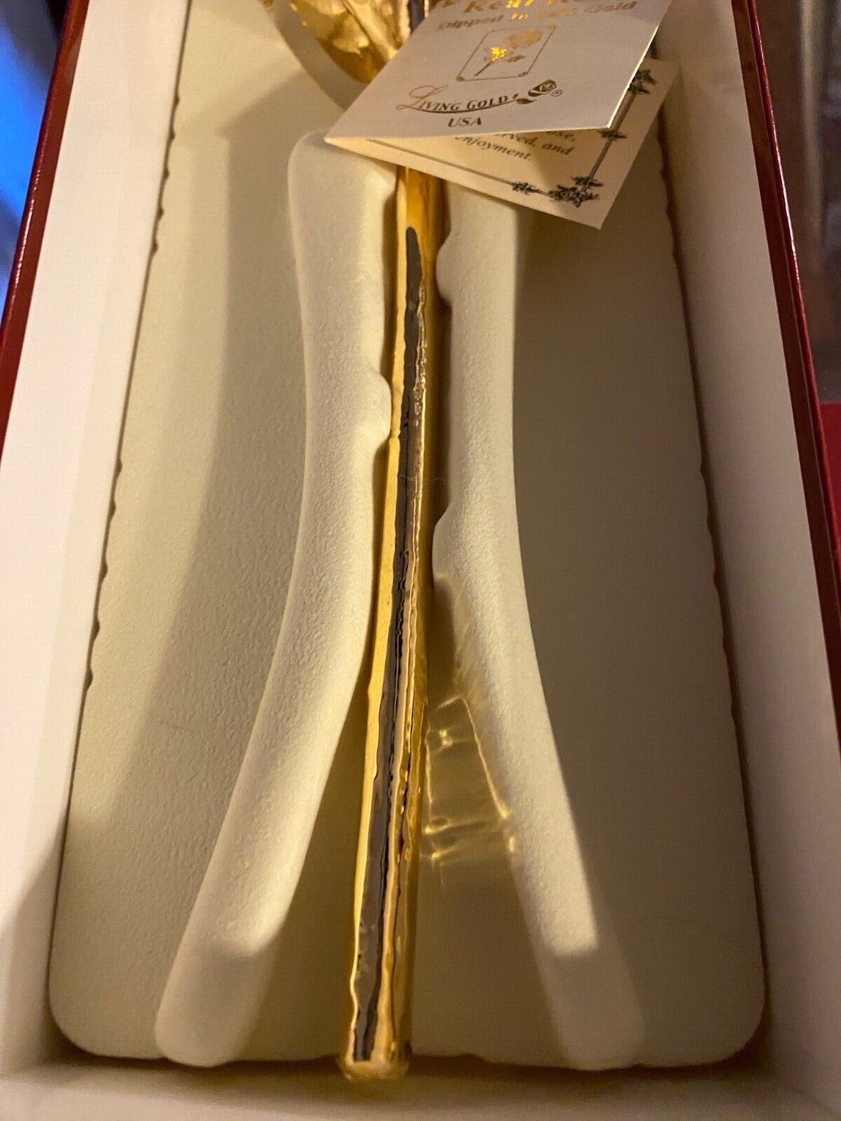 (New) Living Gold Co. USA Real Rose Dipped in 24K Gold w/ Cert of Authentication