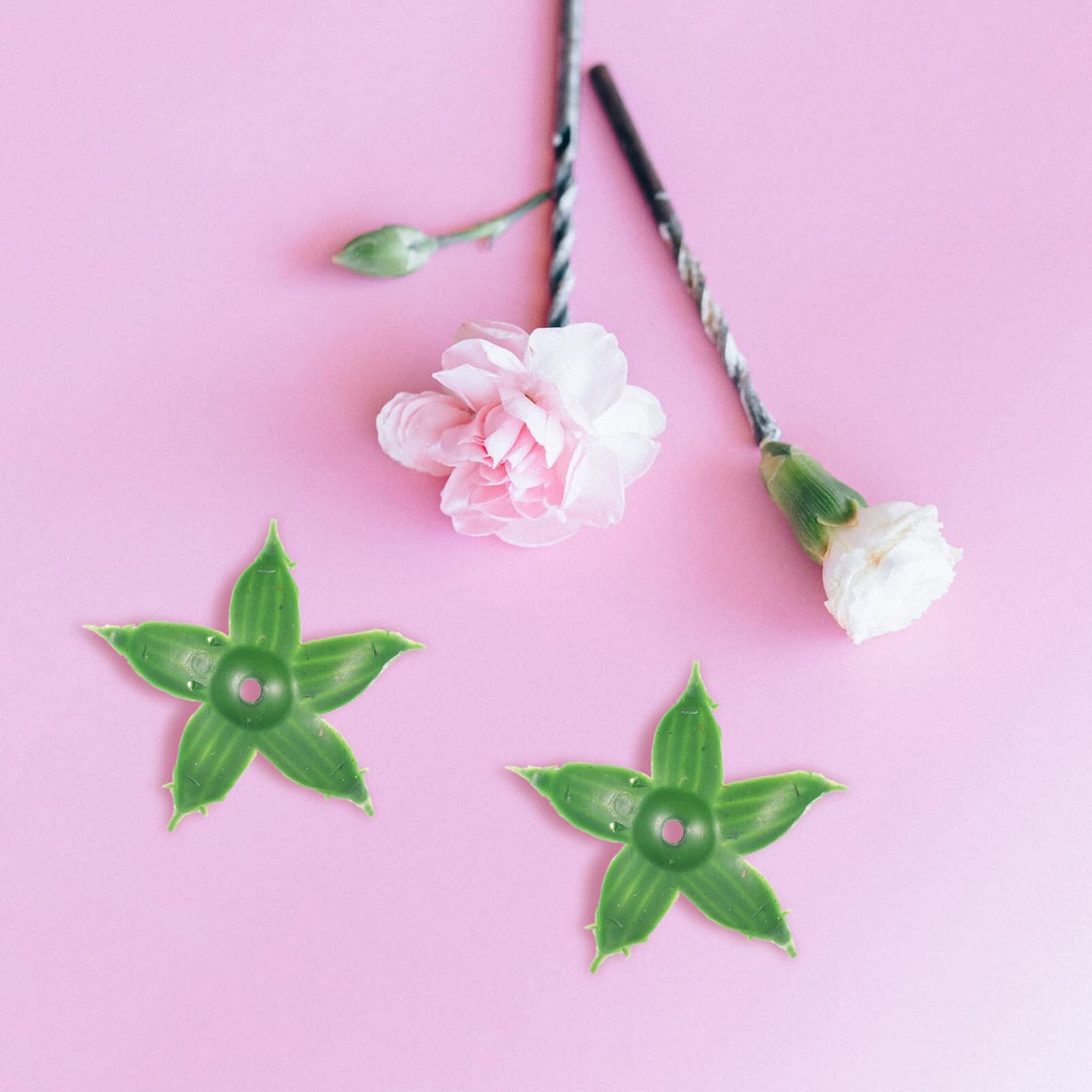 120 Pcs Artificial Flower Calyxes Plastic Sepals 1.97×1.97×0.98 Inch DIY