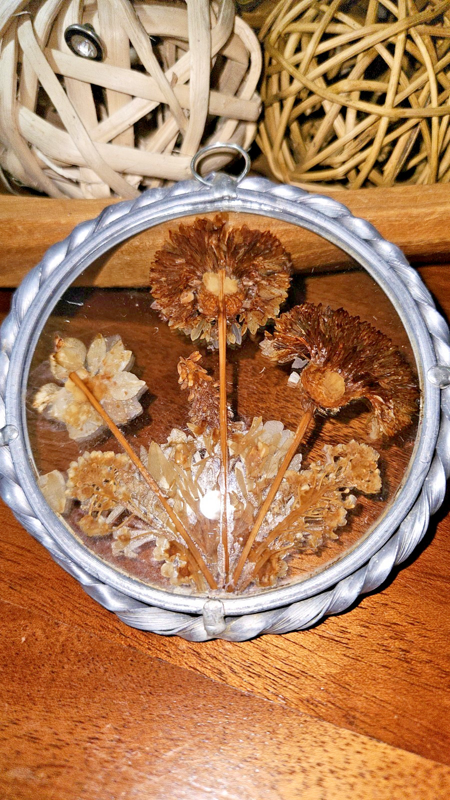 Vintage Lasting Impressions Real Dried Pressed Flowers In Glass Pewter Frame