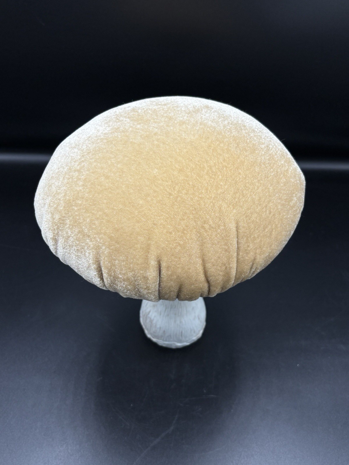 Set Of 2 Flora Bunda Soft Velvet Mushrooms Shelf Sitters Retro Tan/green Large