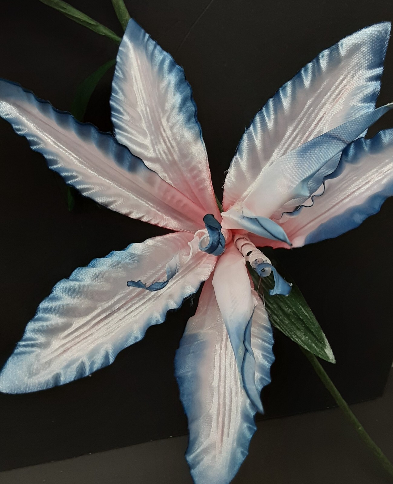 RARE ARTIFICIAL SILK FLOWERS MANY STYLES AND COLORS NEW