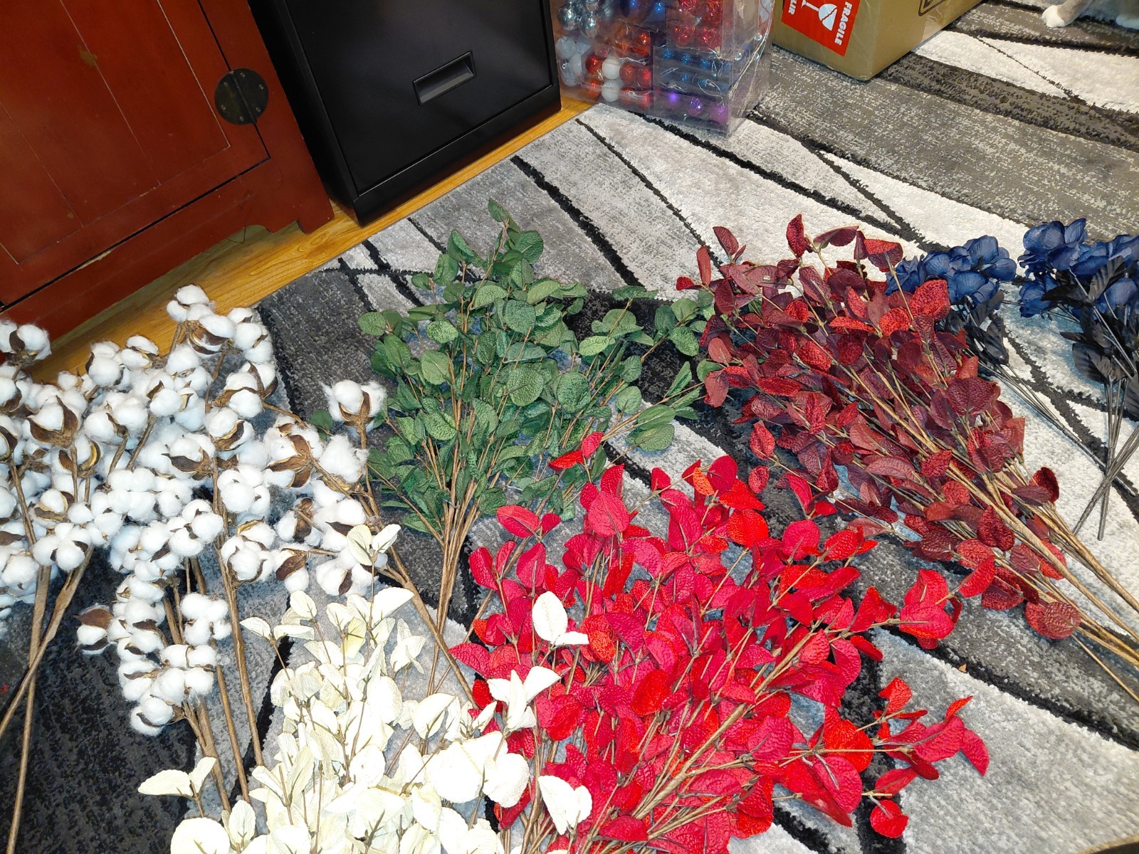 Huge Bundle Of Brand New Beautiful Mixed Faux Roses, Eucalyptus Etc Over 50 Pcs!