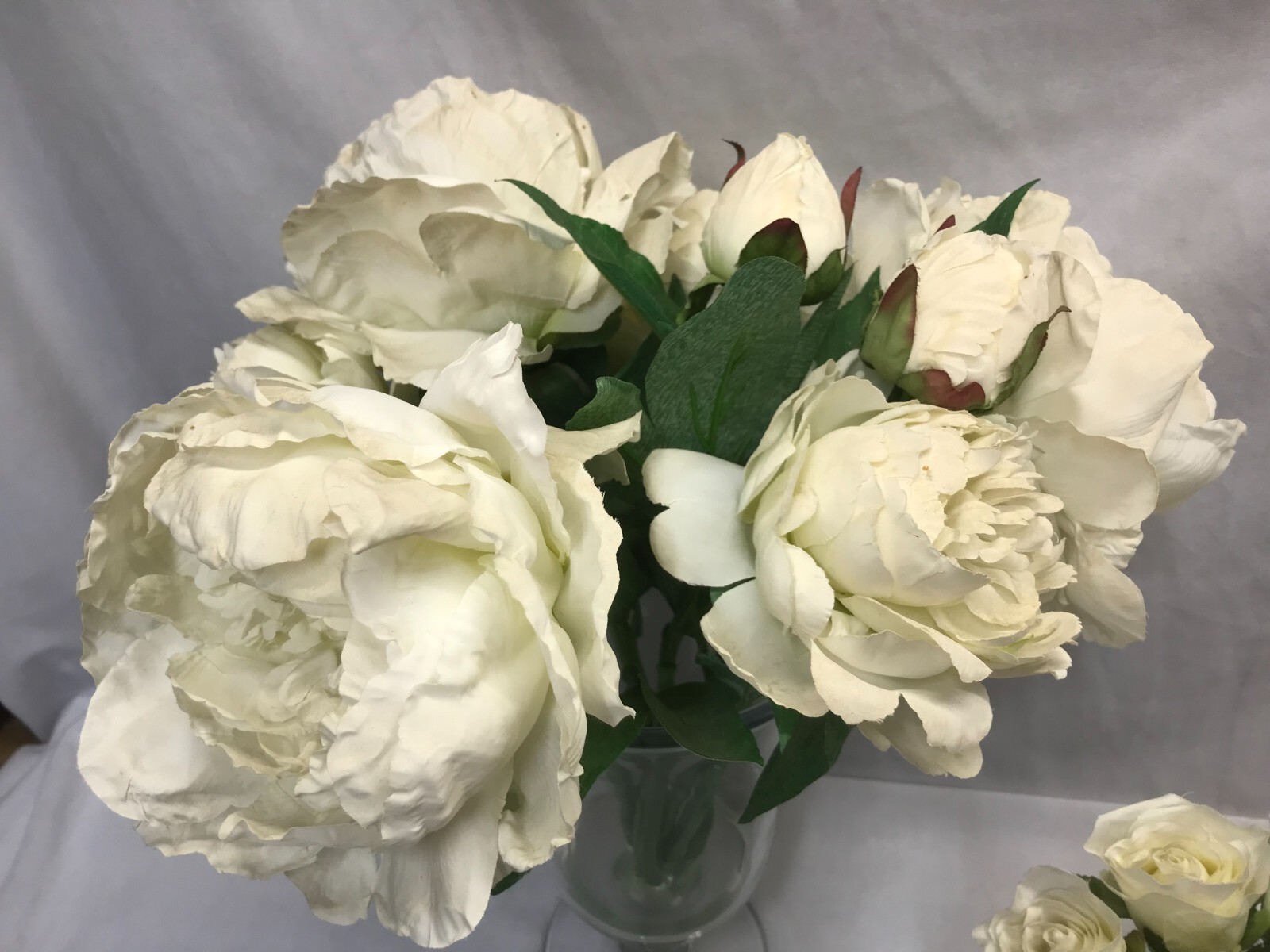 Large Silk & Synthetic Flowers with Vase Roses & Dalilah’s Decor