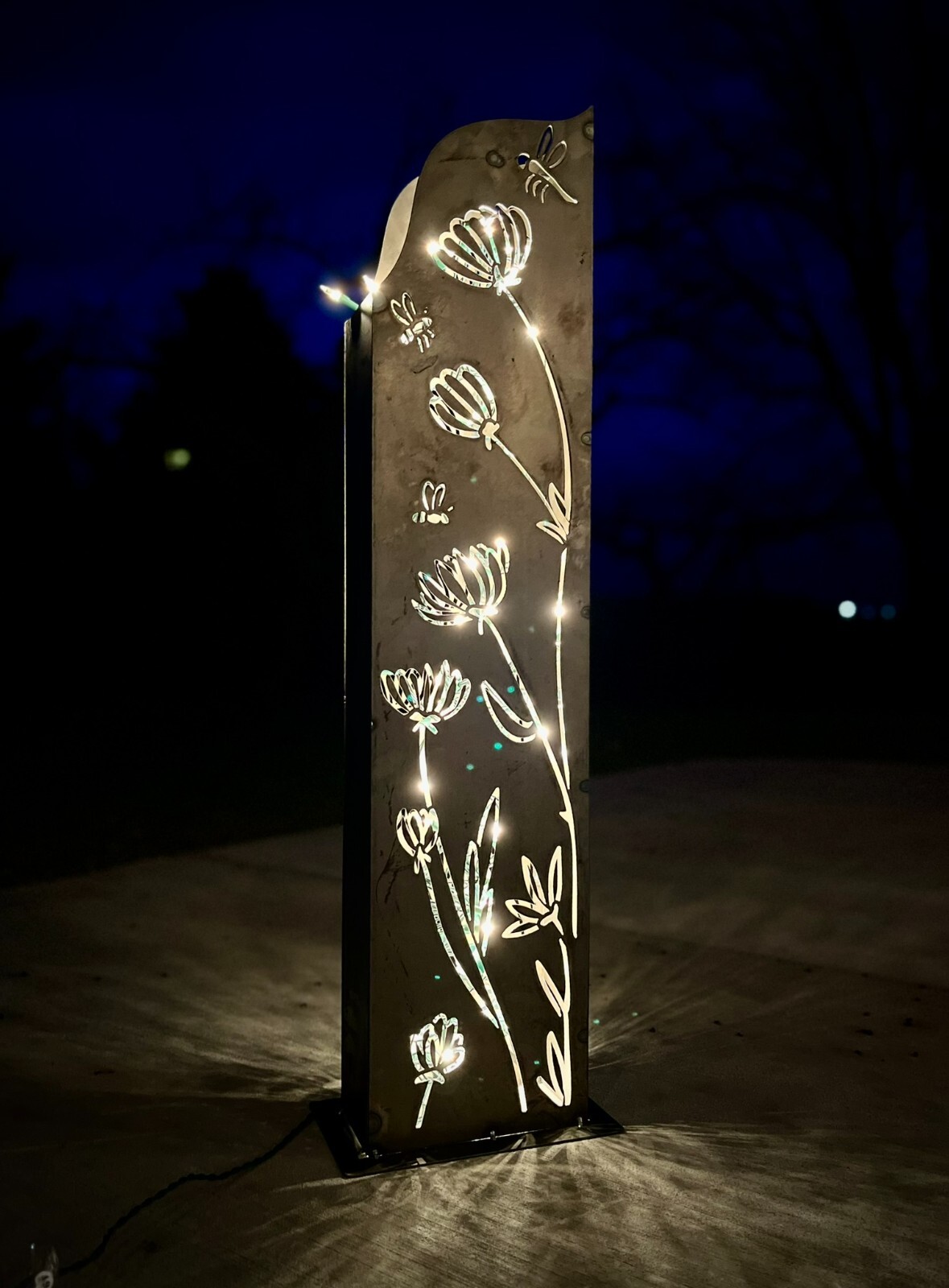 Garden Flowers and Bees Steel Luminary Pillar | 36 in.