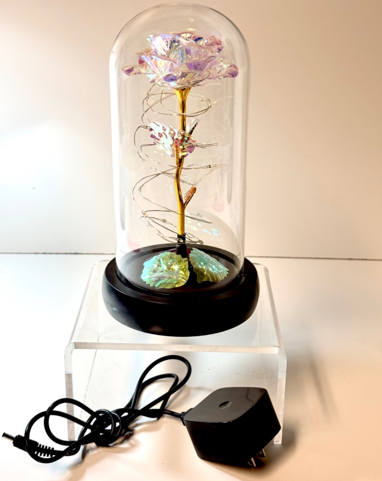 REVOLVING / MULTI-COLOR CHANGING LED LIGHT UP ROSE UNDER GLASS DOME