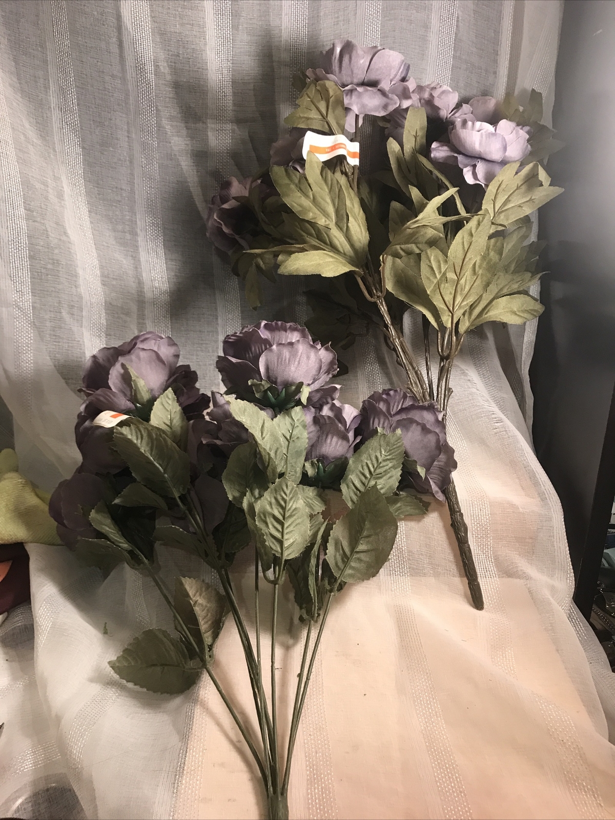 Beautiful Faux Silk Flower Bunches Bouquet (2) NEW Floral Centerpiece Purple