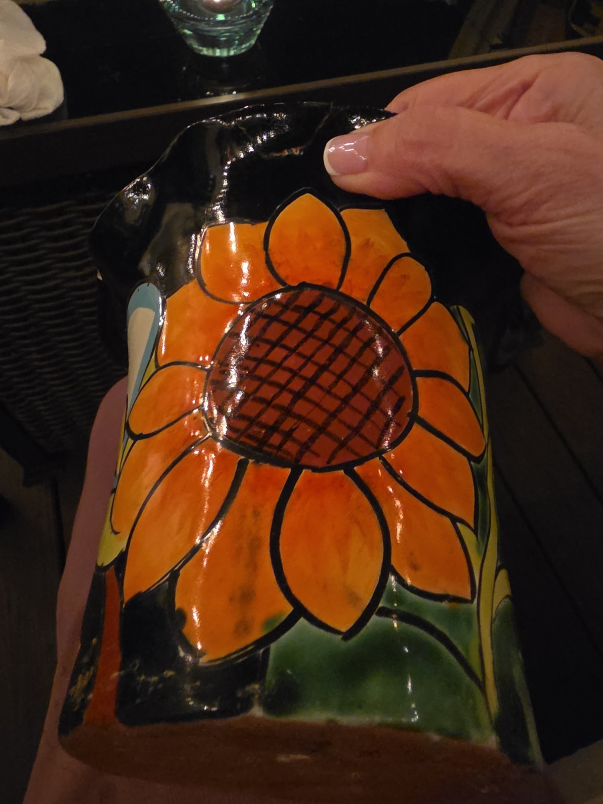 Talavera SunFlower and Lilies Planter Beautiful 6.5″ Wide x 6″ H Scalloped Edge