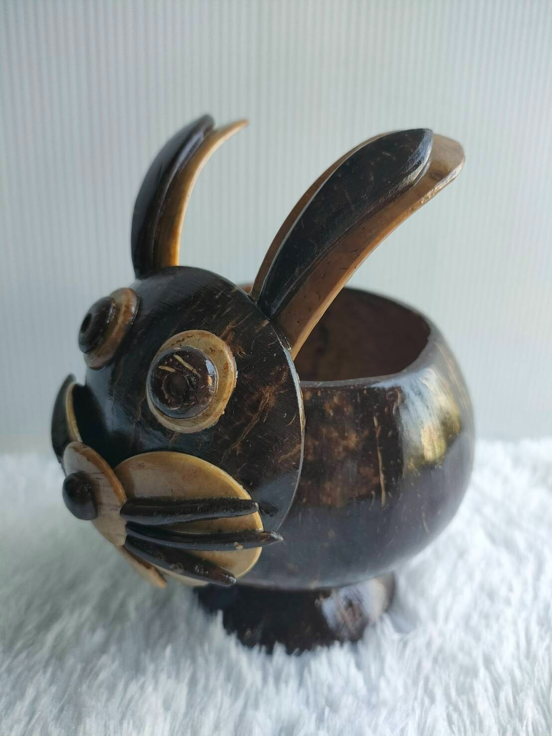 Coconut Shells Rabbits Planting Trees Artificial Things Home Decoration Nature