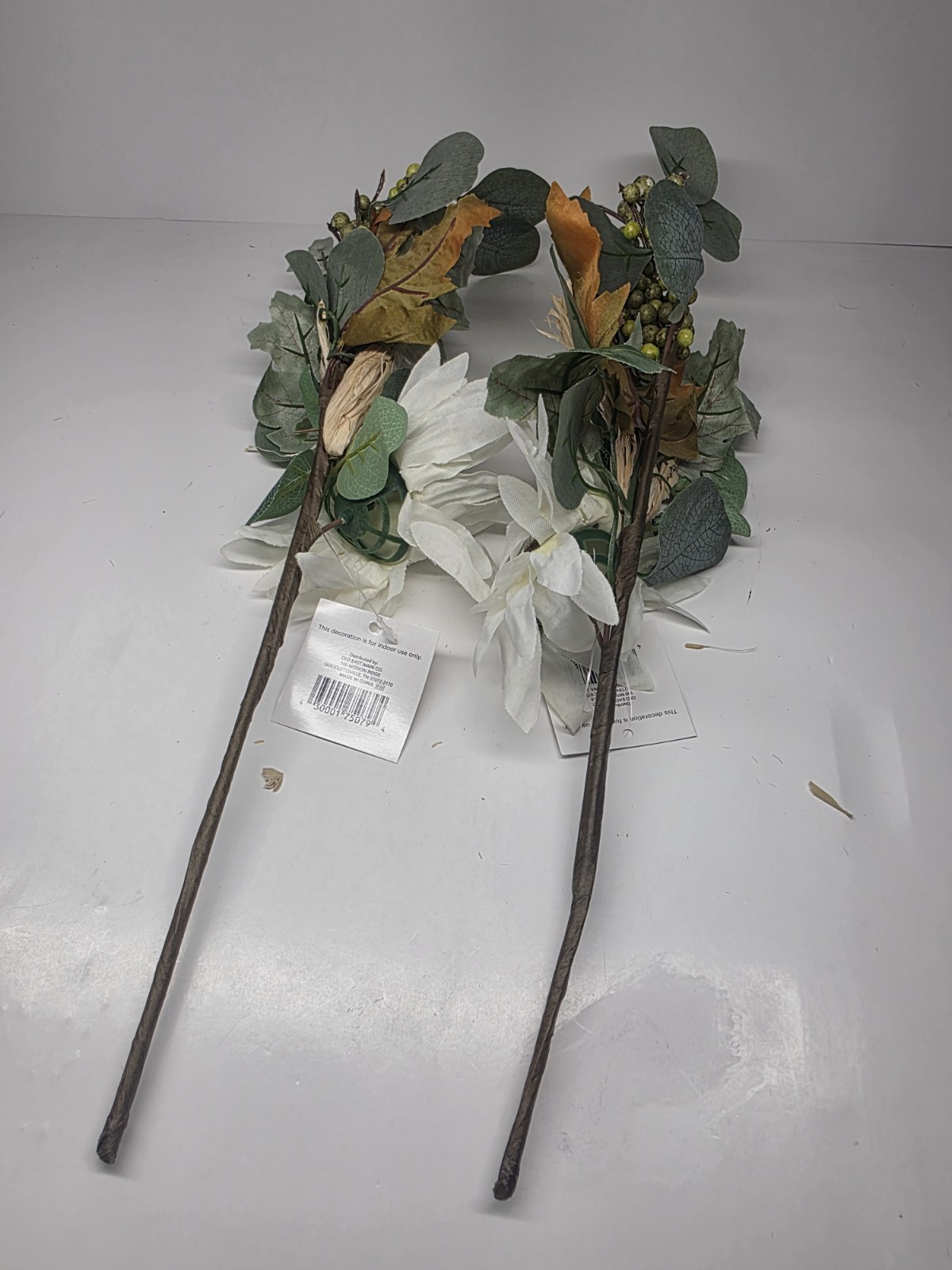 White 🌻Sunflower Pick with Maple Leaves, Wheat and Berries NWT Set of 2