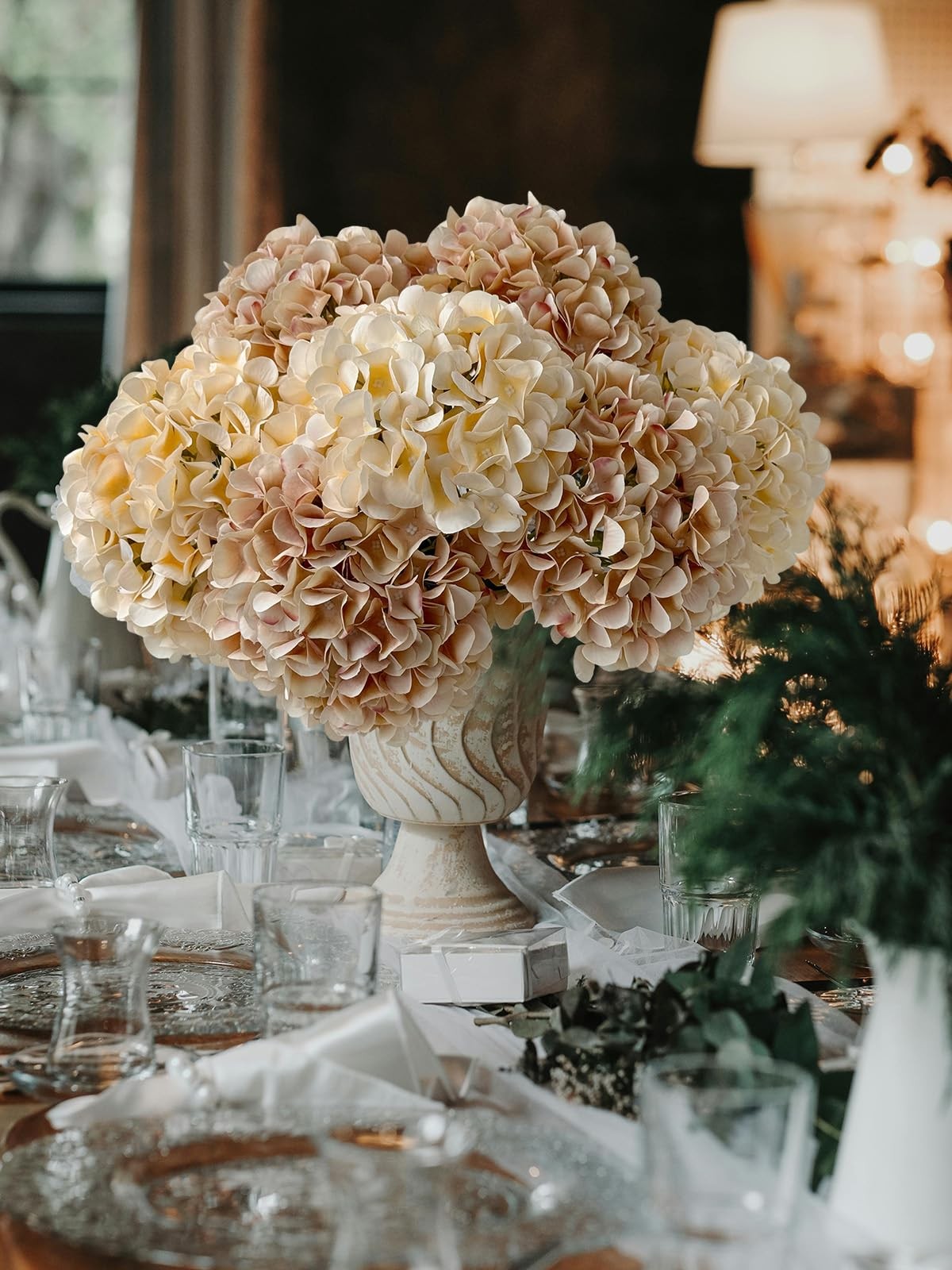 Artificial Hydrangea Flowers Farmhouse Wedding Centerpiece Silk 20in 5Pcs