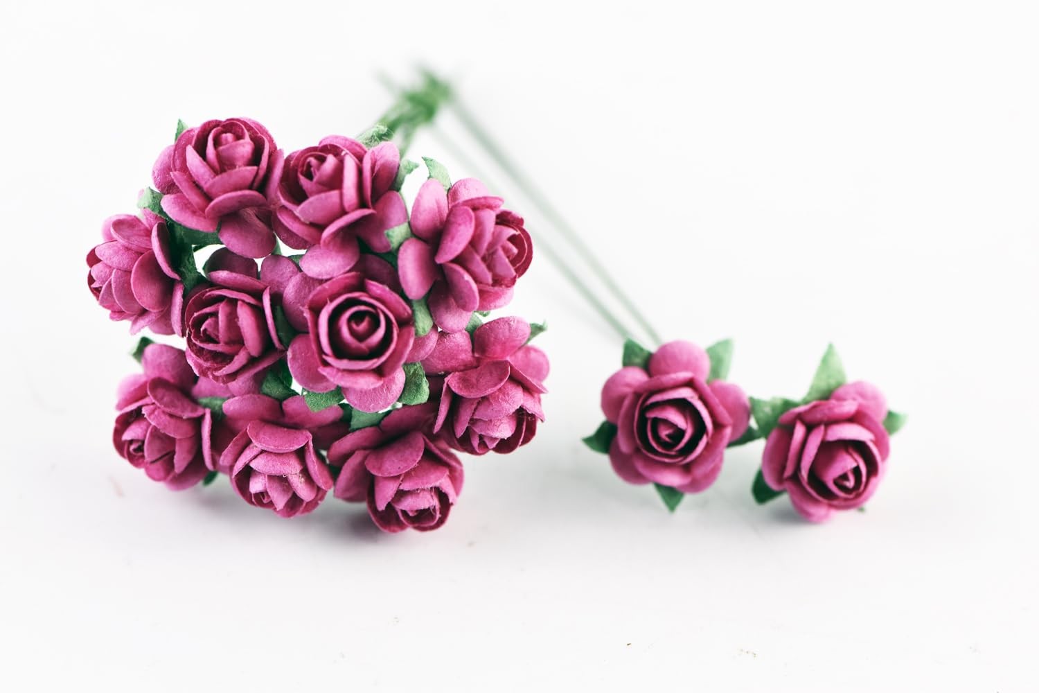 100 pcs Tiny Artificial Roses Mixed Pink Five Color Mulberry Paper Flower 15-…
