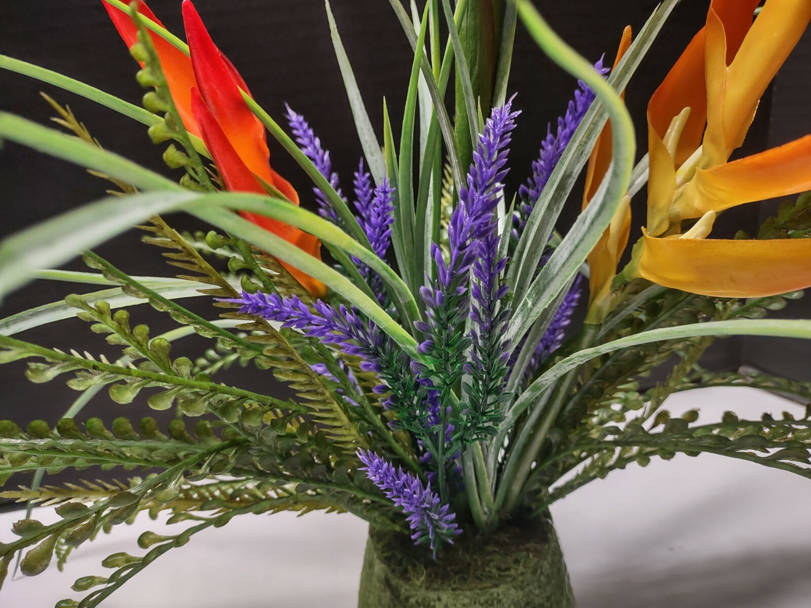 Artificial bird of paradise on disc table decoration, weddings, centerpiece OR