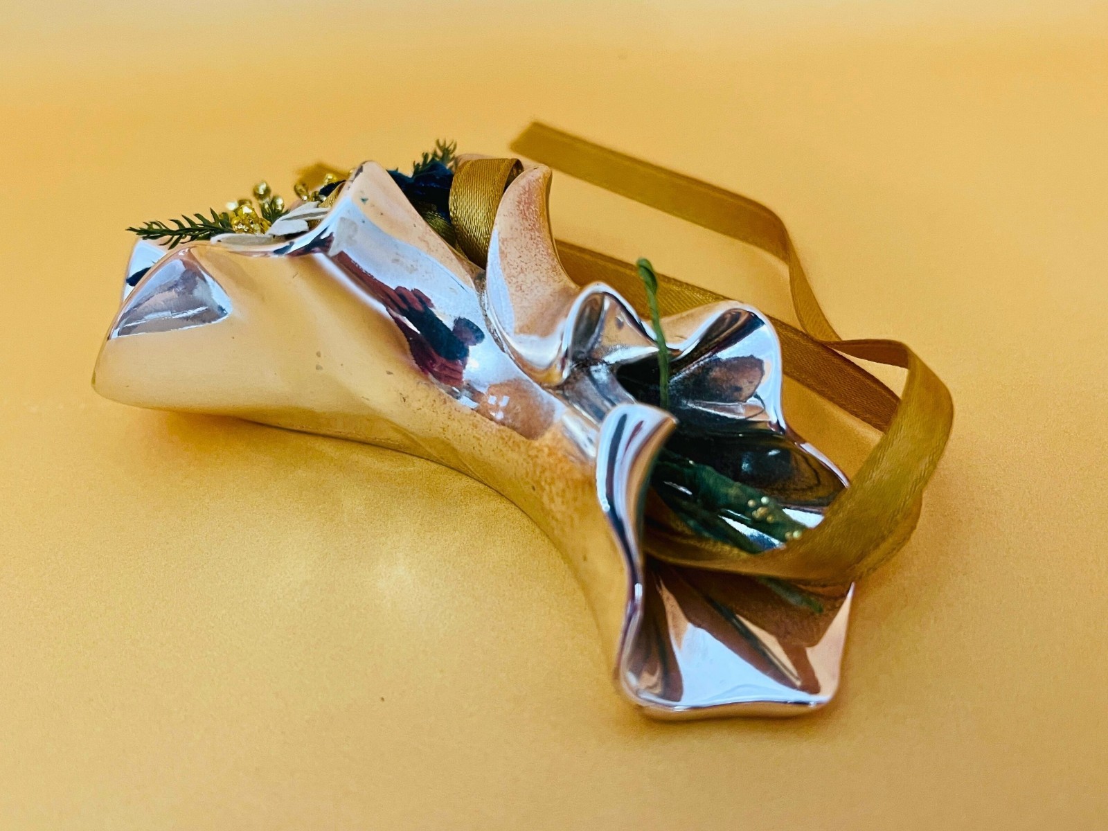 Jewelry Home Deco Vintage Italian ARDÈ Laminato AG Floral Jewel Preserved Flower