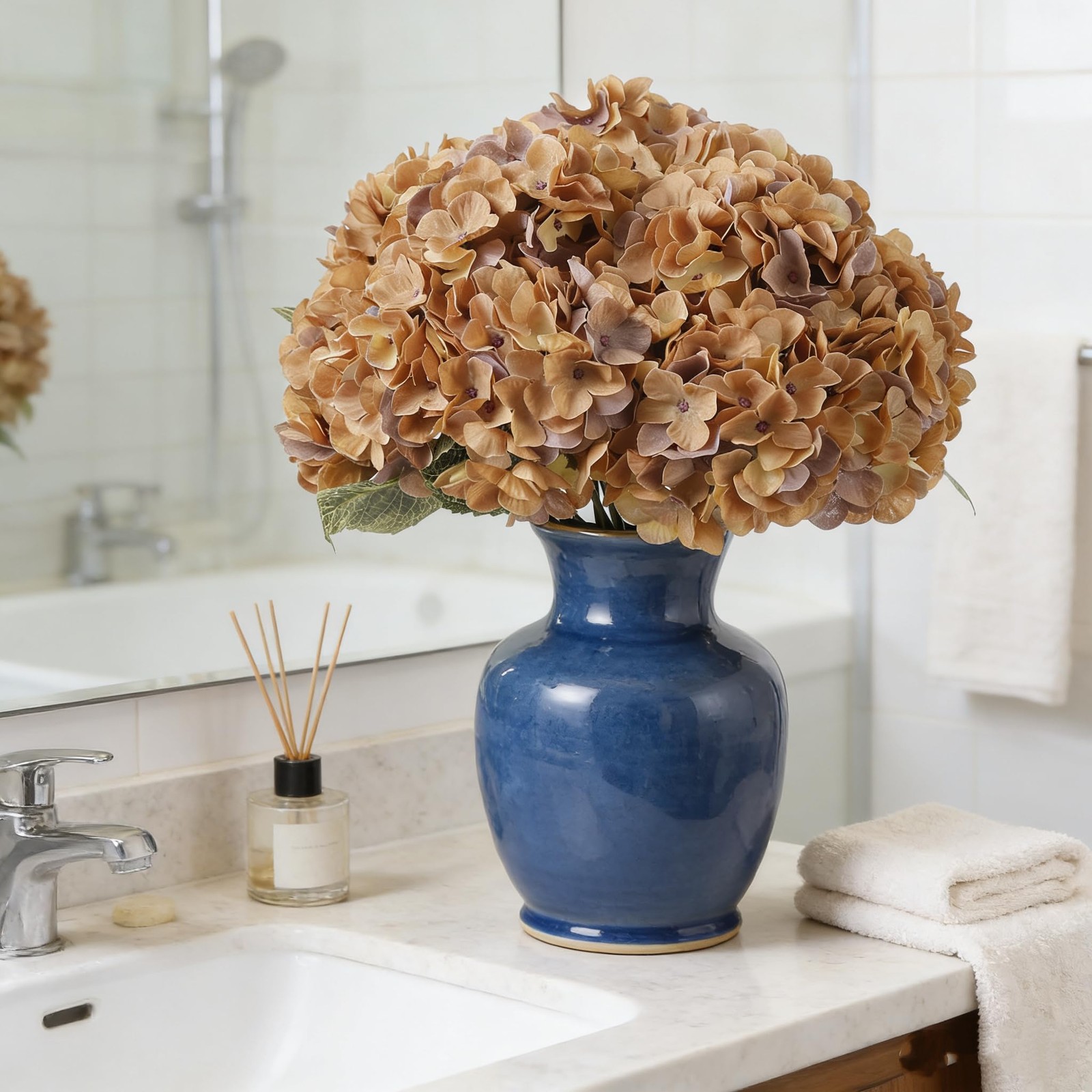 2 Bouquets Faux Hydrangeas Flowers with Stems Leaves,Brown
