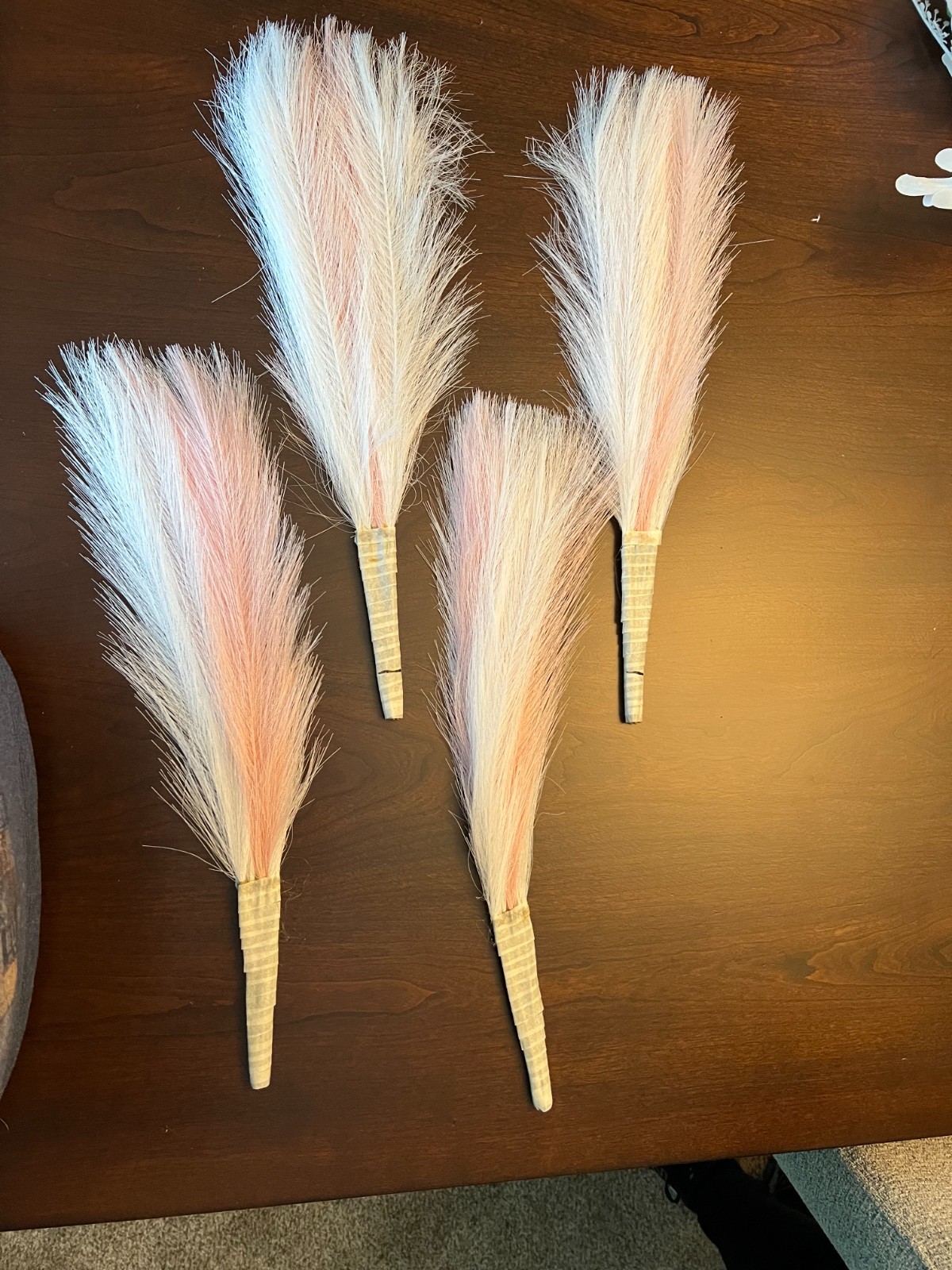 Lisuun Handmade Flowers for Weddings, Pink With Feathers, Brand New in Open Box