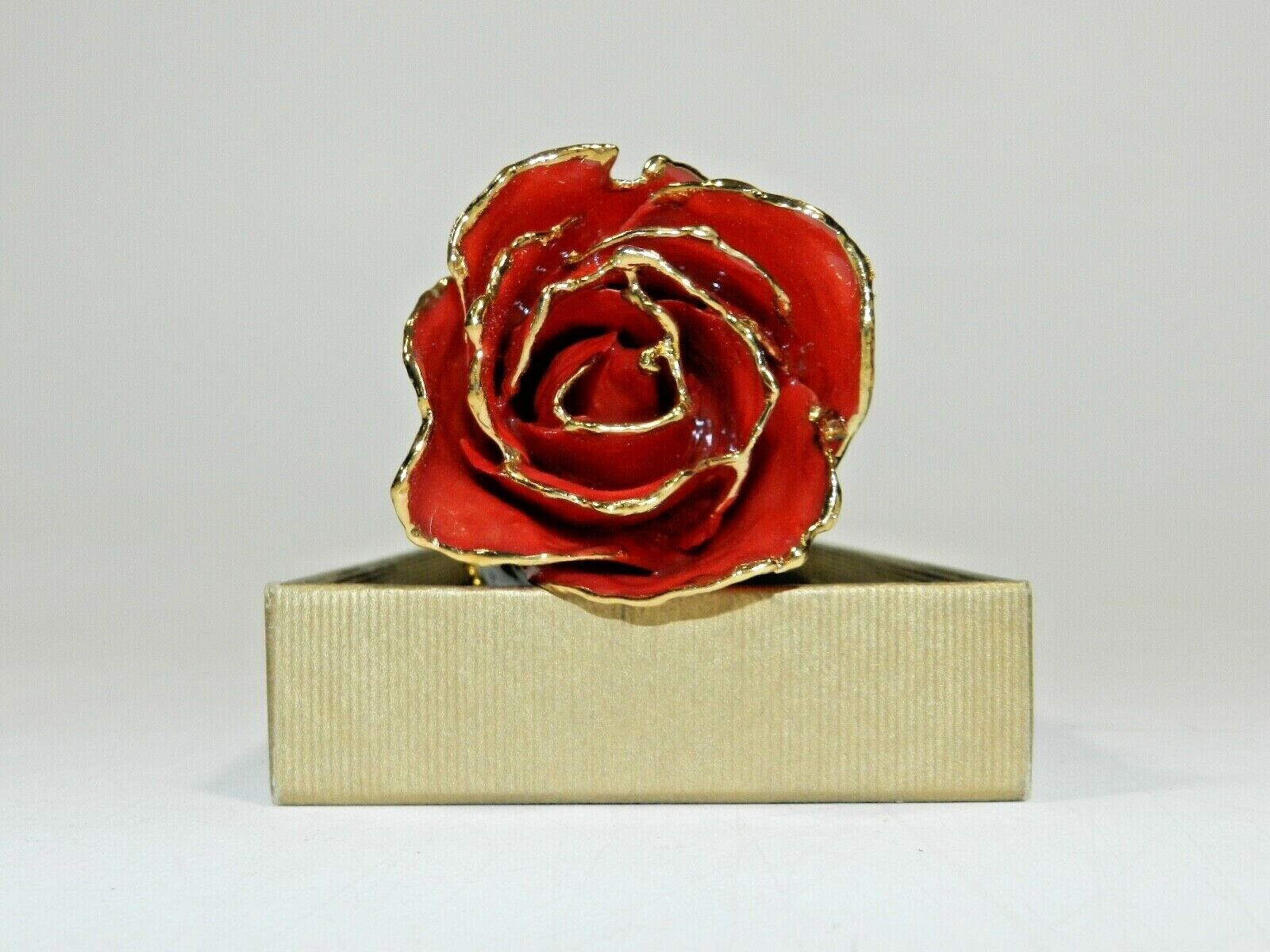 Real Rose Dipped in 24k Gold Anniversary Forever Rose Valentine’s Mother’s Day