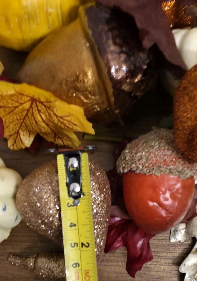 Great Lot of Decorative Fall Autumn Pumpkins Acorns Berries Bowl Vase Filler #1