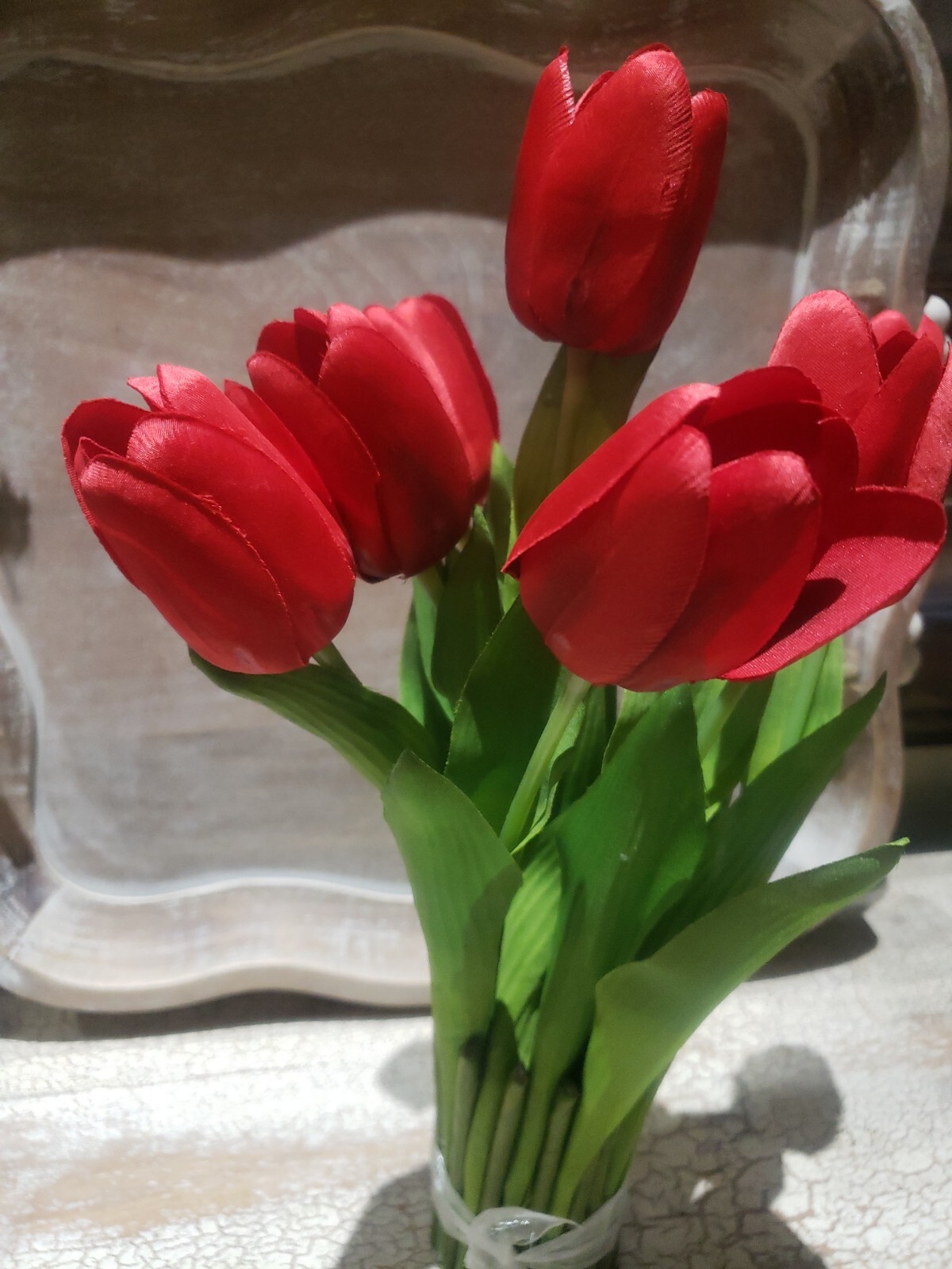 7 STEMS Red Tulips Green Display Faux Arrangement CENTERPIECE 15″ Tall