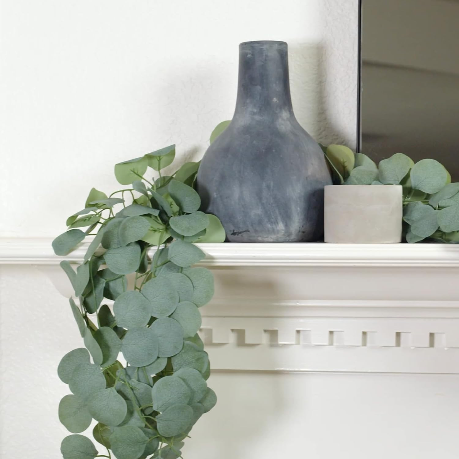 8Pcs Eucalyptus Garland,Artificial Eucalyptus Leaves Table Greenery Garland Wrea