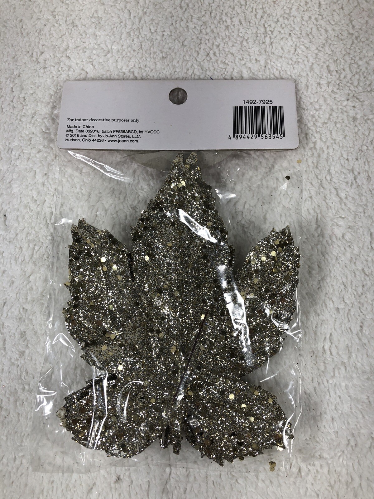 Fall Decor Silver Sparkle Bling Leaves Blooming Autumn 3 Maple Leaves Per Pkg
