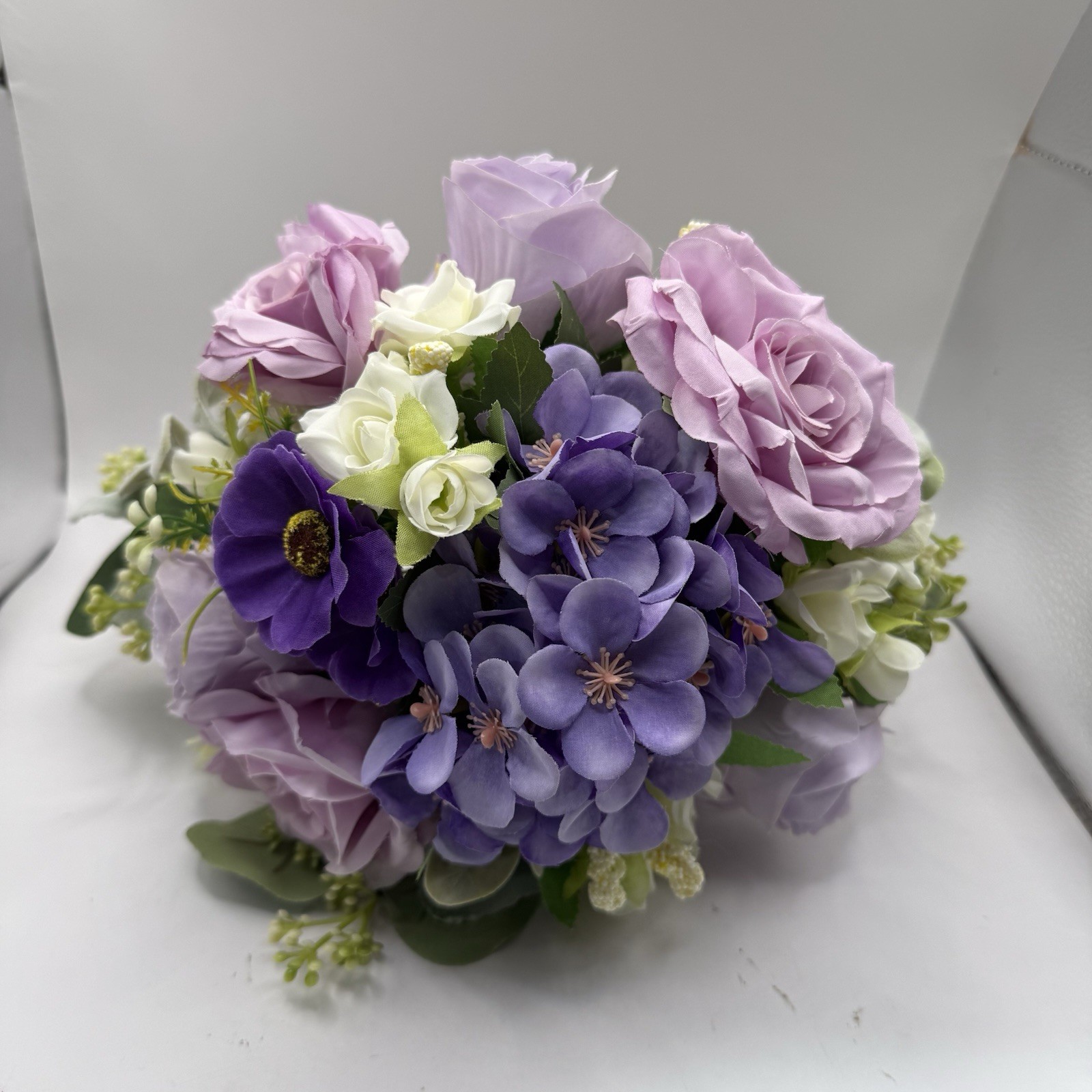Wedding Bouquet Bride Bridal Bridesmaid Centerpiece Artificial Flowers Lilac