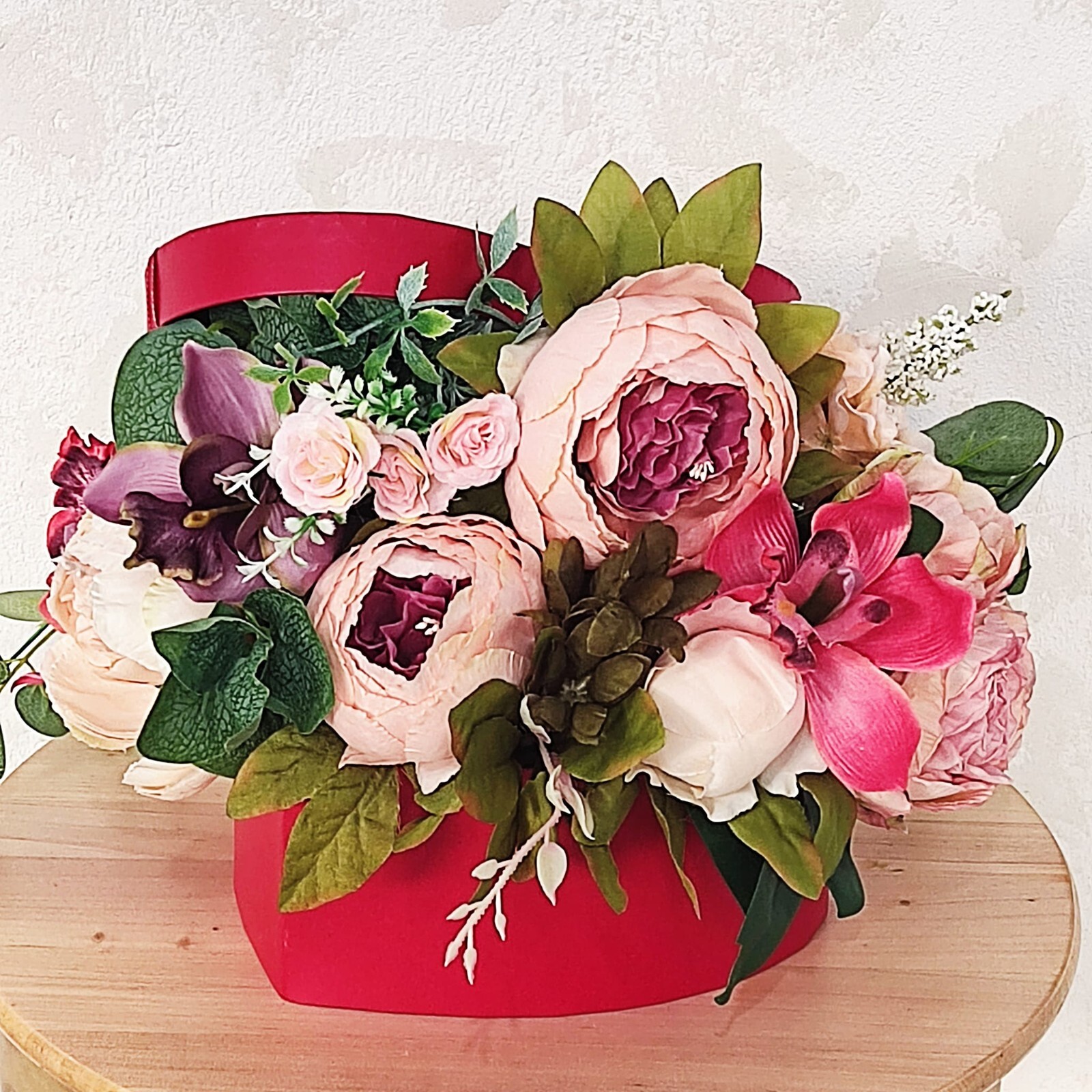 Heart shaped flower box Artificial flower 13.8″ Flowers Box Birthday Valentine’s