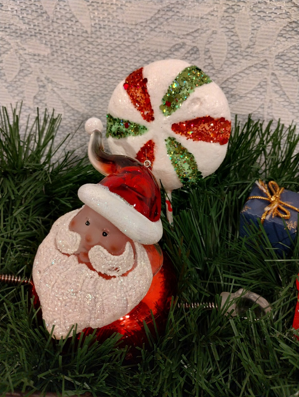 Lovely Hand Made Holiday Christmas Arrangement in Wood And Metal Container