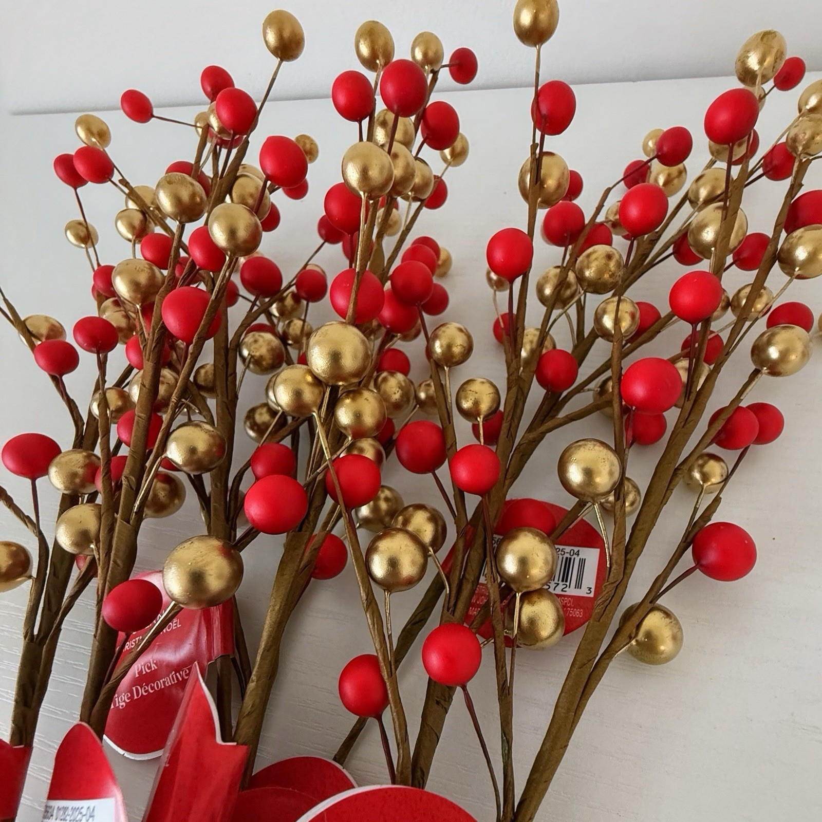 Ashland Christmas Red Gold Berry Pick Lot Holiday Floral Stems Tree Decor 8 Pc