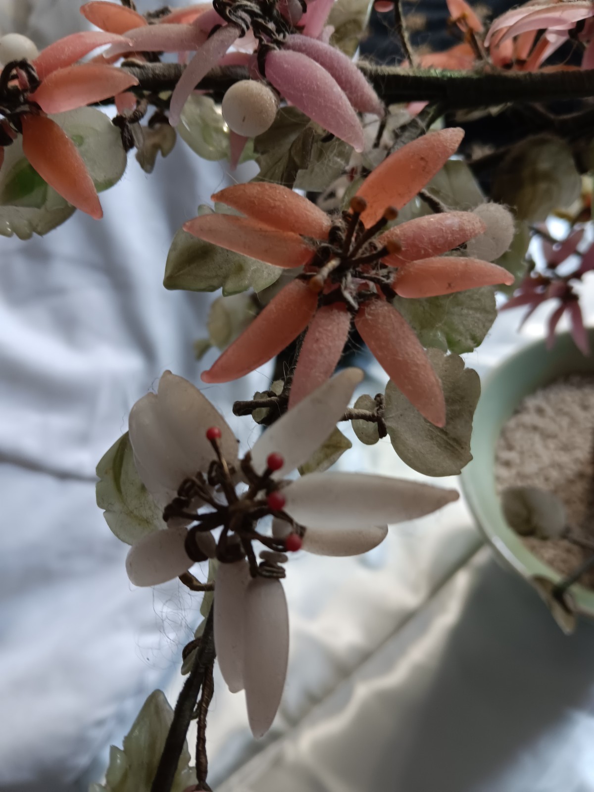 VTG Faux Gemstone Bonsai Tree with Pink/White Fruit In Celidon Ceramic Pot