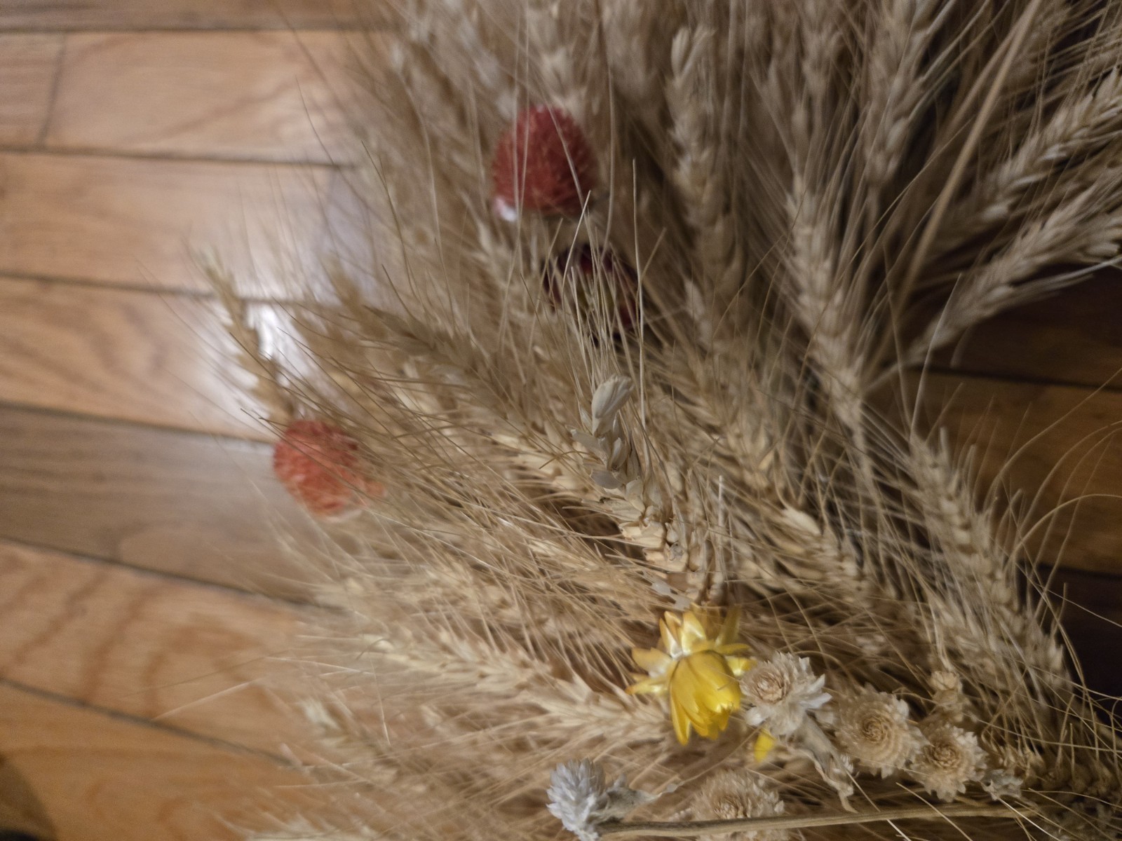 Beautiful Summer Fall Natural Dried Flower Wheat Wreath – Wall Or Door Decor